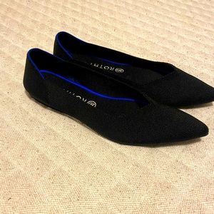 Rothys Classic Pointed Toe Flats - Size 12 but fit like 11 because of pointy toe